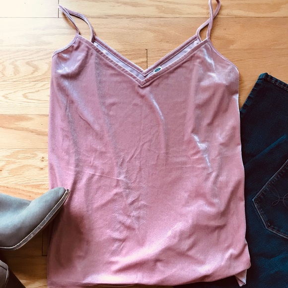 Old Navy Tops - Women’s Old Navy Velvet tank top